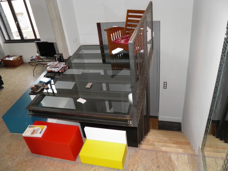 Passerelle plancher verre