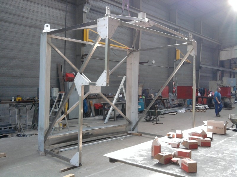 Structure inox habillé de bâche